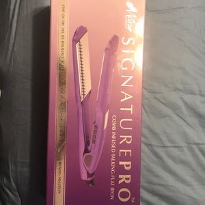 Mane choice Flat Iron